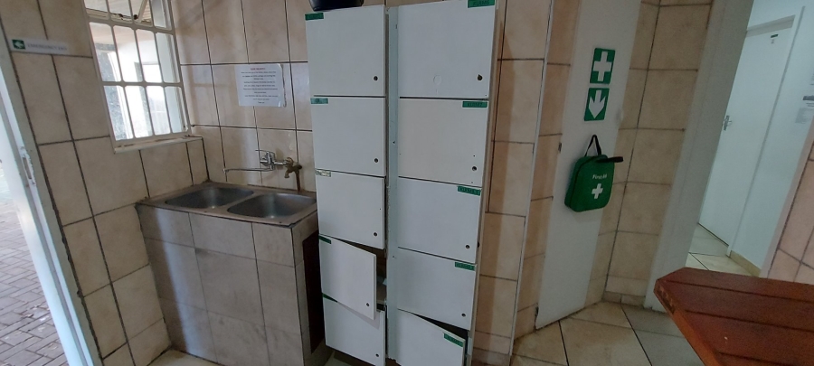 23 Bedroom Property for Sale in Brandwag Free State